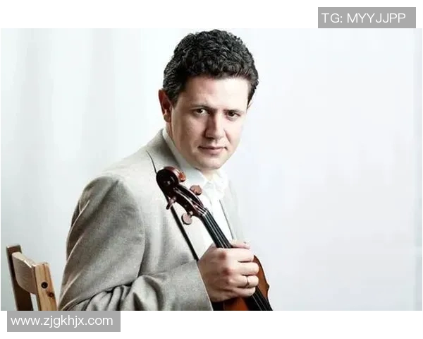 金光闪耀的足球明星名字背后的故事与传奇