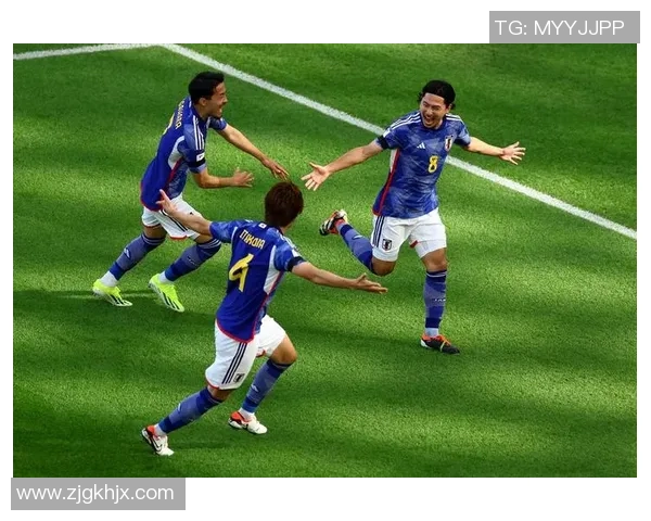 足球明星精选高清图片展示让你领略足球魅力与风采